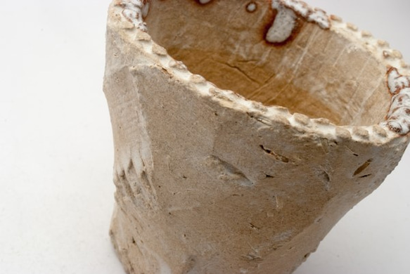 陶器製（2号ポット相当）　多肉植物の欲しがる植木鉢 OPSS-2426 2枚目の画像