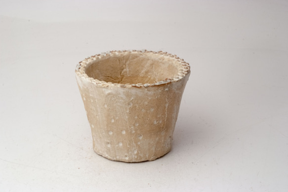 陶器製（2.5号ポット相当）　多肉植物の欲しがる植木鉢 SMS-4244 1枚目の画像