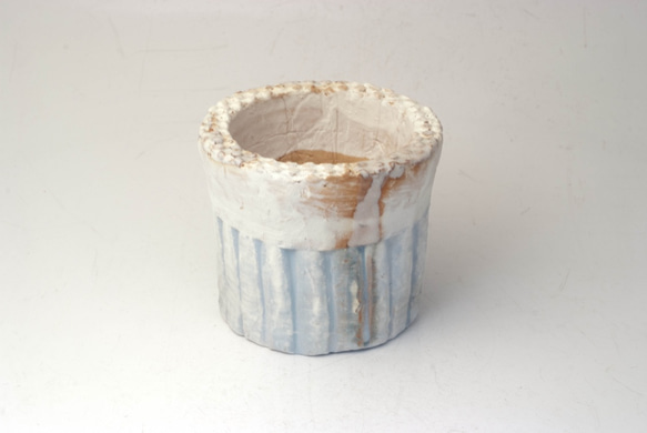 陶器製（2号ポット相当）多肉植物の欲しがる植木鉢 SSSc-7353ブルー 1枚目の画像