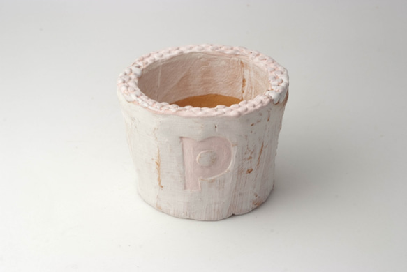 陶器製（2号ポット相当）多肉植物の欲しがる植木鉢 PSc-8213ピンク 1枚目の画像