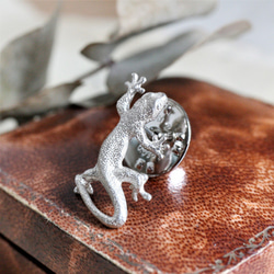 トカゲ（ゲッコー）のピンバッジ『銀製』 【受注生産