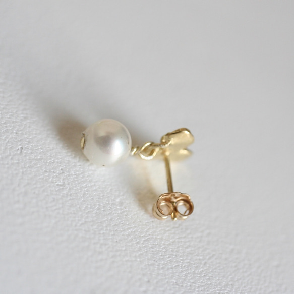 繡球珍珠耳環YG 第3張的照片