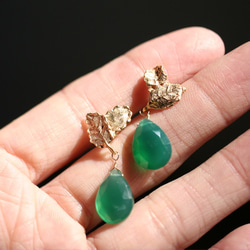 天然石綠瑪瑙雙葉耳環 第2張的照片