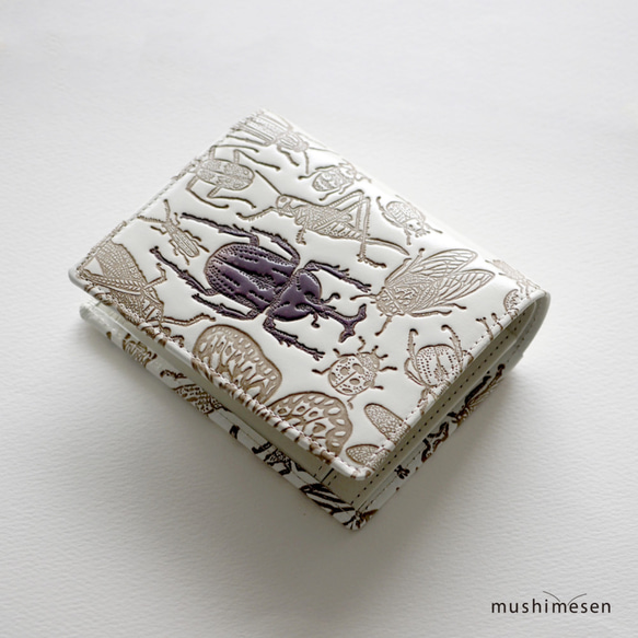 [售罄] 真皮雙折錢包 Musimesen Bunko 皮革“日本昆蟲系列”&lt;甲殼蟲&gt; 第2張的照片
