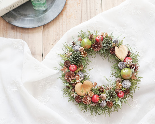 Christmas wreathe 青リンゴのクリスマスリース リース Nico's flower