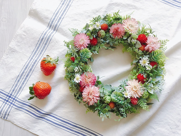 Sweet strawberry 野いちごのリース リース Nico's flower 通販