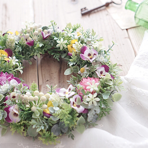 Early spring 春のビオラリース リース Nico's flower 通販 8493382