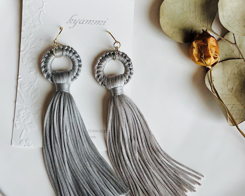 1178 ねこ フリンジ タッセル ハンドメイド ピアス イヤリング 大ぶり b0265fd959821af8eba659c04274a4