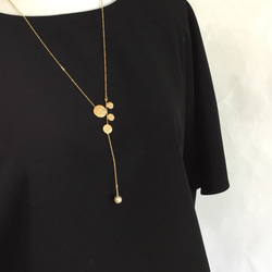 round leaf tree & pearl longnecklace〜16kgf〜 1枚目の画像