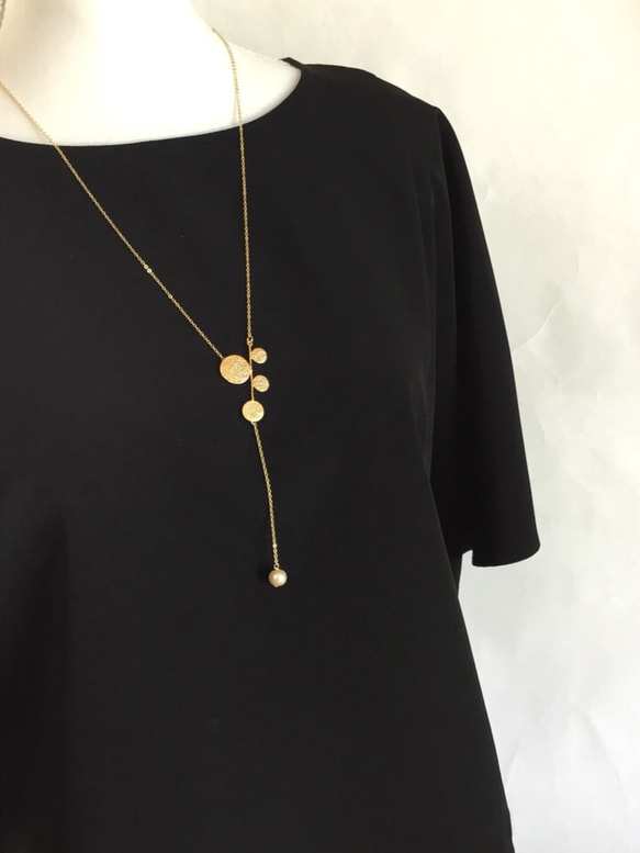 round leaf tree & pearl longnecklace〜16kgf〜 1枚目の画像