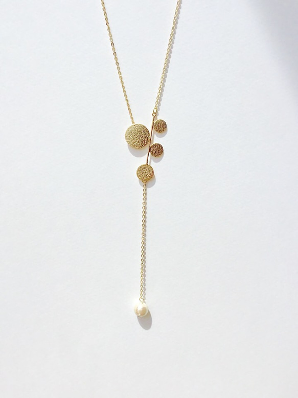 round leaf tree & pearl longnecklace〜16kgf〜 4枚目の画像