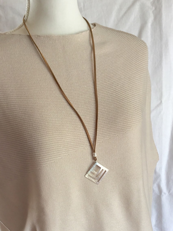 overlaps square  longnecklace〜silver〜革紐 4枚目の画像