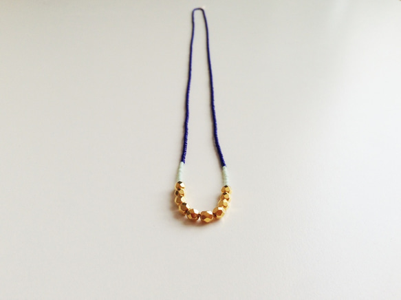 beads necklace [color block : navy x mint] 1枚目の画像