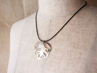 Silver Monstera　チョーカー