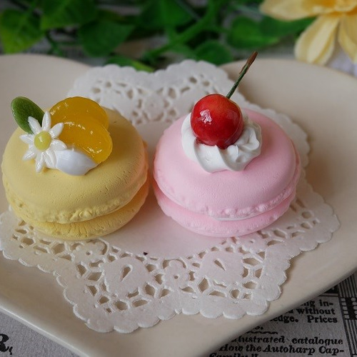 デコパーツ2個ｾｯﾄ フェイクスイーツ☆マカロン デコパーツ いちご 