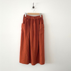 即納　カラーリネンアウトポケットスカート(テラコッタ) 1枚目の画像