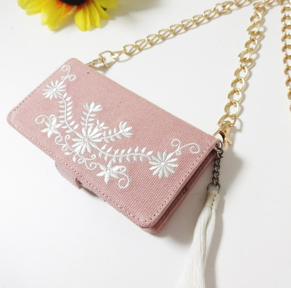 【iphone8/7/6/6S】チェーン付きミラー手帳型ケース♥刺繍 ピンク 花柄  ストラップ付き 2枚目の画像