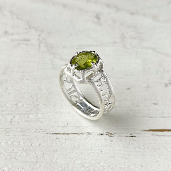 アイドクレース　リング　アイドクレース　指輪 アイドクレース リング / Idocrase Ring | iichi 日々の暮らしを