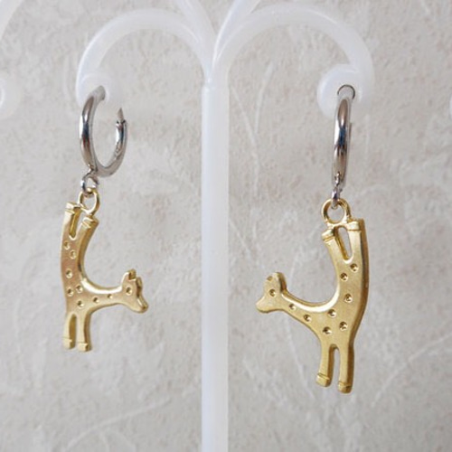 イヤリングver.キリンが逆立ちしたピアス イヤリング