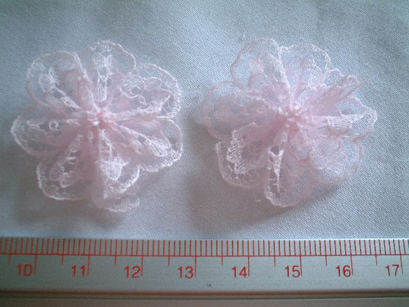 40個*ラッセルお花*ハンドメイド(ピンク3cm) 1枚目の画像