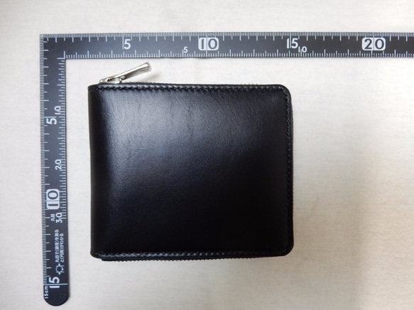 コンパクトラウンドファスナー財布　横型　クロムエクセル　レザー　黒 10枚目の画像