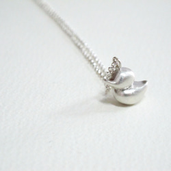 小鴨/necklace/silver/Màn 工 第2張的照片