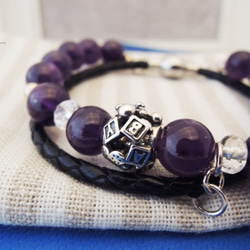 售完『幸福的智慧』天然紫水晶＋白水晶＋925銀飾品＋真皮皮繩手鍊 -Aki's design 第3張的照片