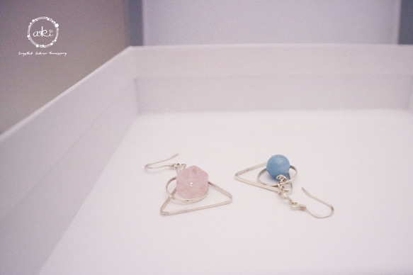 『方圓之間』海藍寶石、方形粉晶925銀耳環(可改夾式) -Aki's design 第3張的照片