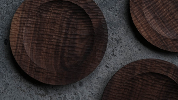 胡桃木walnut 手刻 淺盤 ( ⌀ 23.5 cm) 第2張的照片