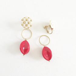 Vintage Cube Botton Earrings / Red 3枚目の画像