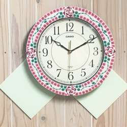 《ご注文分》バラ柄の壁掛け時計(ツタあり) 1枚目の画像