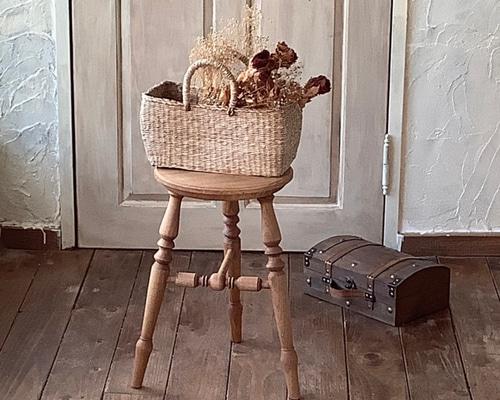 3本脚のスツール ＃8（ナチュラルカラー） 椅子（チェアー）・スツール