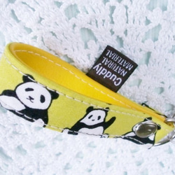 【SALE価格】パンダがいっぱい　合皮製キーストラップ⑤ 4枚目の画像