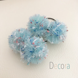 tulle pompon*light blue × colorful mini flag*  S 2個セット 1枚目の画像