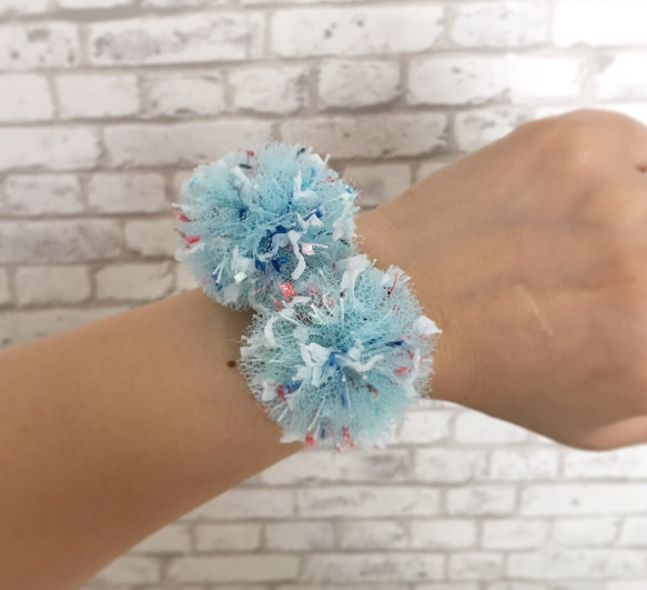 tulle pompon*light blue × colorful mini flag*  S 2個セット 2枚目の画像