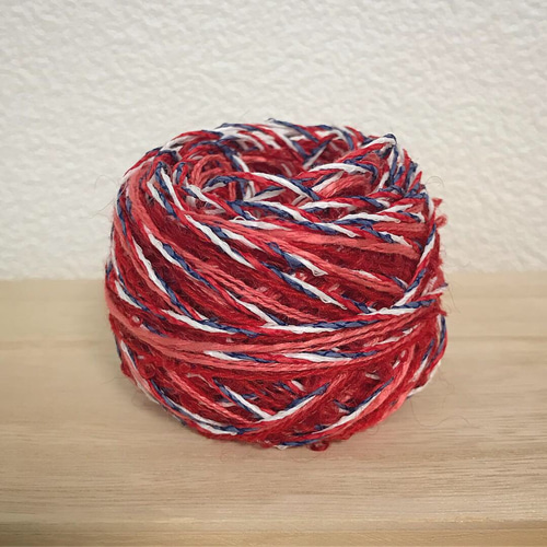 引き揃え毛糸玉*red mix + tricolore 毛糸 Decora 通販 6687977