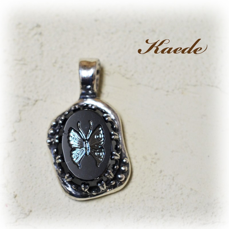 Silver　蝶カボション　ペンダントトップ