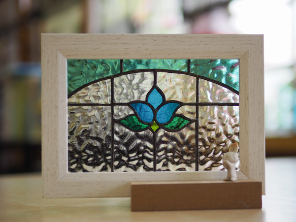 「ステンドグラスのパネル・N・葉書サイズ」ミニチュアシリーズ 1枚目の画像