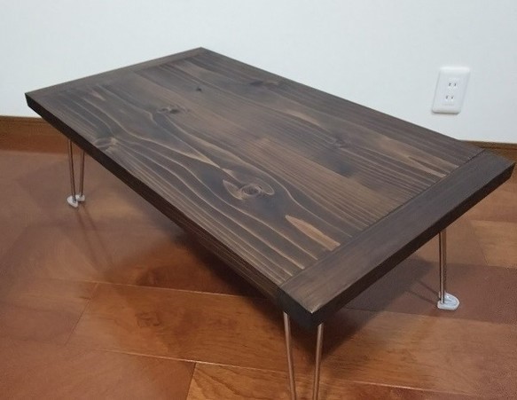 アンティーク仕上げ 杉無垢板の折れ脚テーブル 1枚目の画像