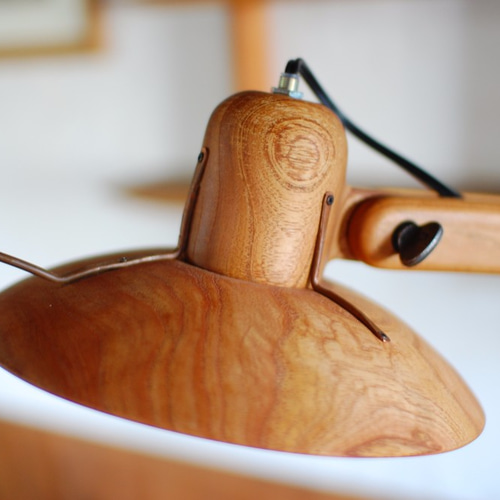 フロアランプ スタンドライト・テーブルランプ 黒川 コータロー 通販