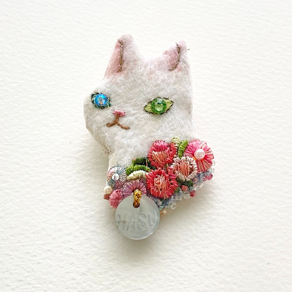 アートコラージュ猫ブローチ  ( ピンク ) 1枚目の画像