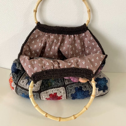 羊毛花がかわいいモチーフ編みバッグ 4枚目の画像