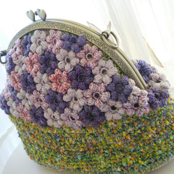 お花モチーフのバッグ（グリーン×パープル） 2枚目の画像