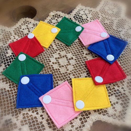 ☆スナップボタン練習☆ボタンはめ☆紐通し☆知育玩具☆欲張りおもちゃ
