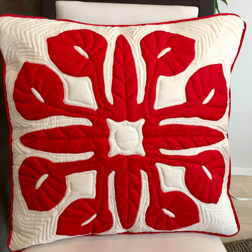 ハワイアンキルトクッション　なっく ハワイアンキルト クッションカバー ダークパープル 46cm×46cm