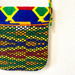 アフリカ布 サコッシュ ガーナ伝統ケンテクロス柄 青紫黄赤緑　斜めがけ ショルダーバッグ トライバル　アフリカンプリント 5枚目の画像