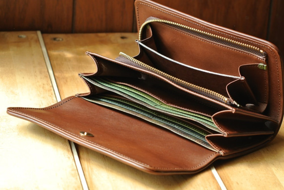 受注製作 漁師の嫁財布　カーキ＆こげ茶 