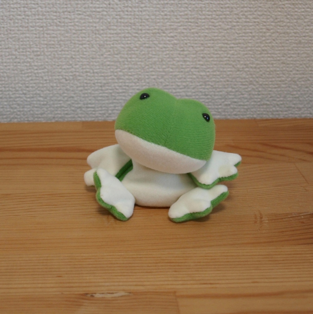 レア　カエル　ぬいぐるみ