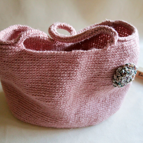 煙火花 毛線編織手提包 繡球花 粉紅色苧麻繩 手編包 第6張的照片