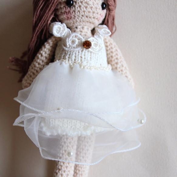 【布。棉花】小美娃娃，新娘造型, 白紗, 純白珍珠蕾絲裙, 珍珠公主髮圈 第4張的照片